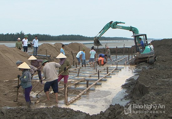 Công nghệ máy lọc nước nuôi tôm tại Nghệ An giúp bà con phát triển kinh tế